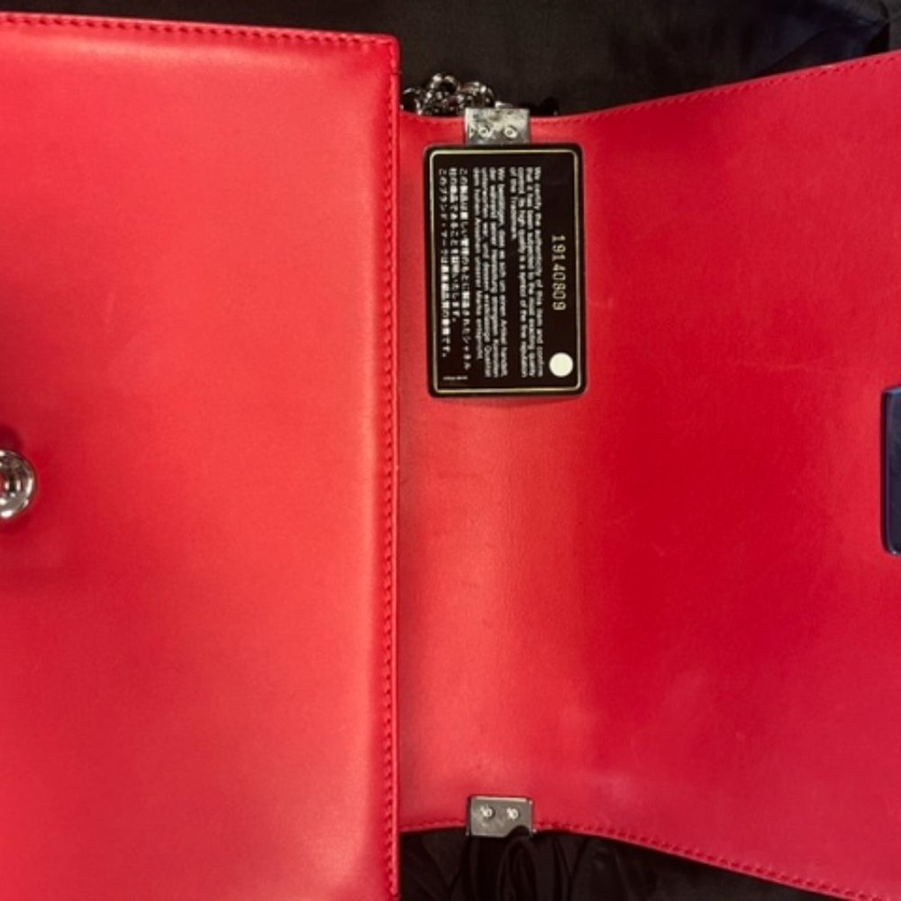 Authentic Chanel Medium Raspberry Boyfriend Calfs… - image 3